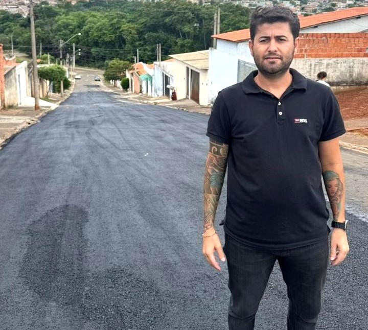 Pedido protocolado na Câmara e cobranças dos moradores resultam em obras na Rua da Confiança