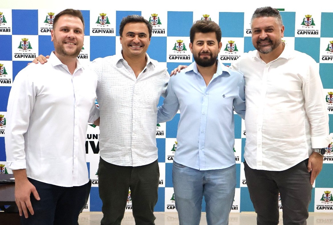 Thiago Braggion e Sandro Modas se reúnem com deputado federal Maurício Neves para tratar de demandas da região