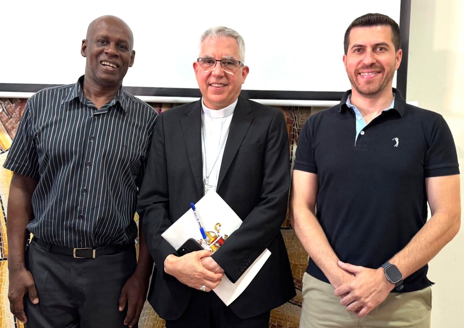 Presidente Rafael Massouh e vice Odésio participam de encontro de vereadores católicos em Piracicaba