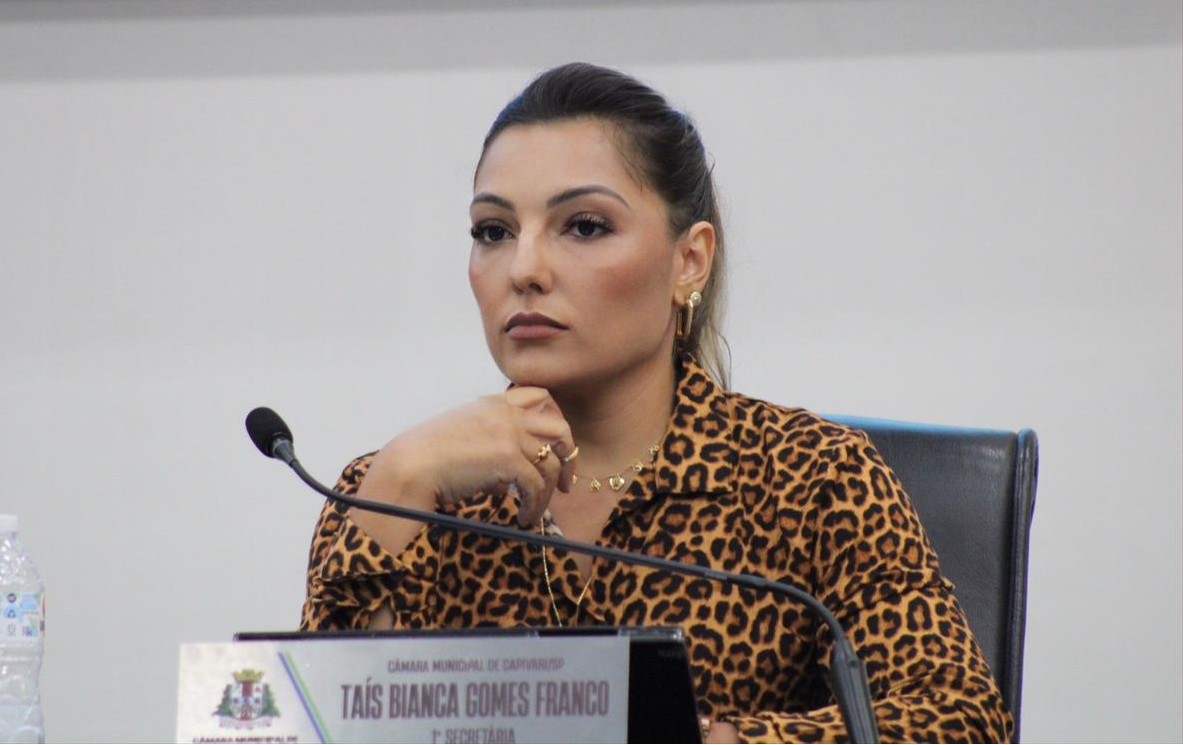 Vereadora Tais Bianca solicita redutor de velocidade após atropelamento de cachorro no Pipeiro
