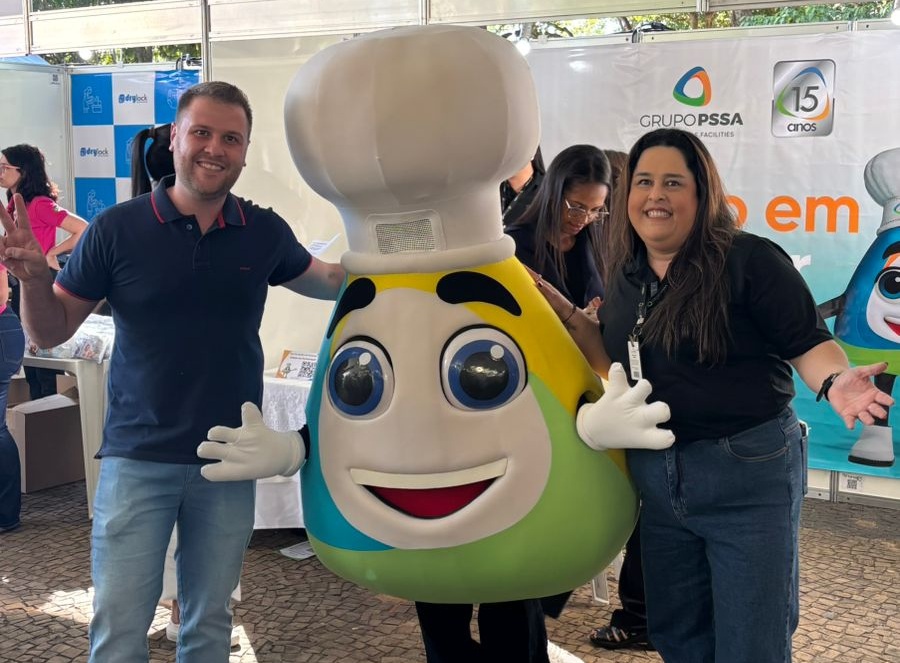 Vereador Thiago Braggion participa do Feirão do Emprego em Capivari