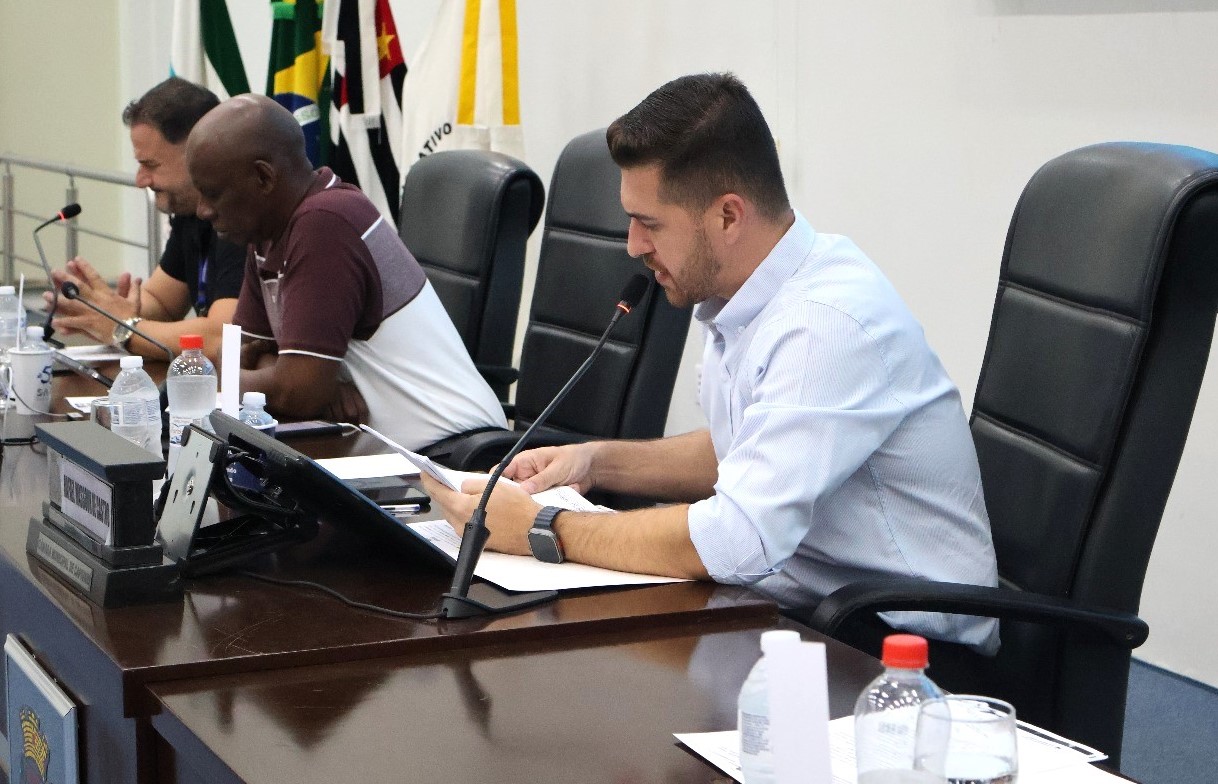 Vereadores de Capivari realizam 9ª Sessão Ordinária da Câmara Municipal