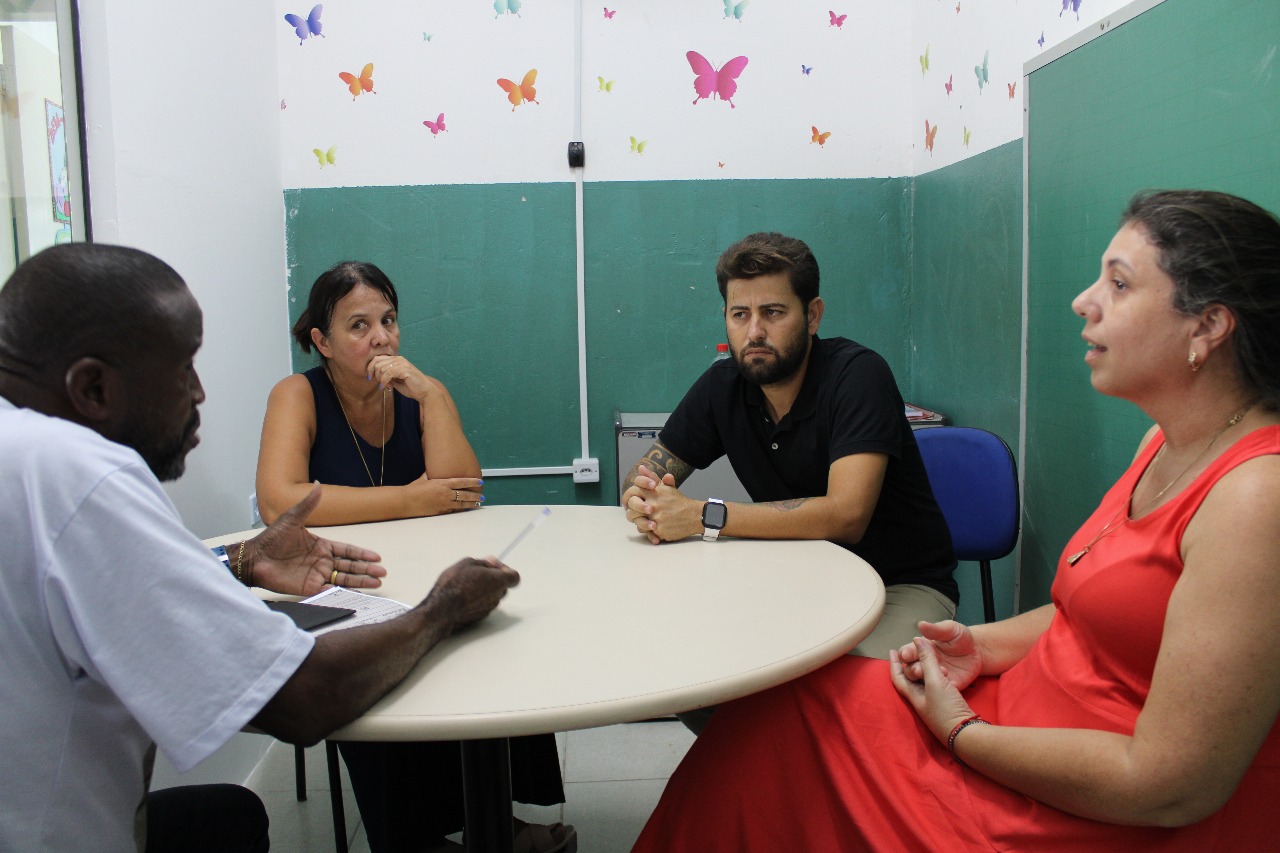 Vereador Sandro Modas intensifica atuação no bairro Santa Rita do Trevo