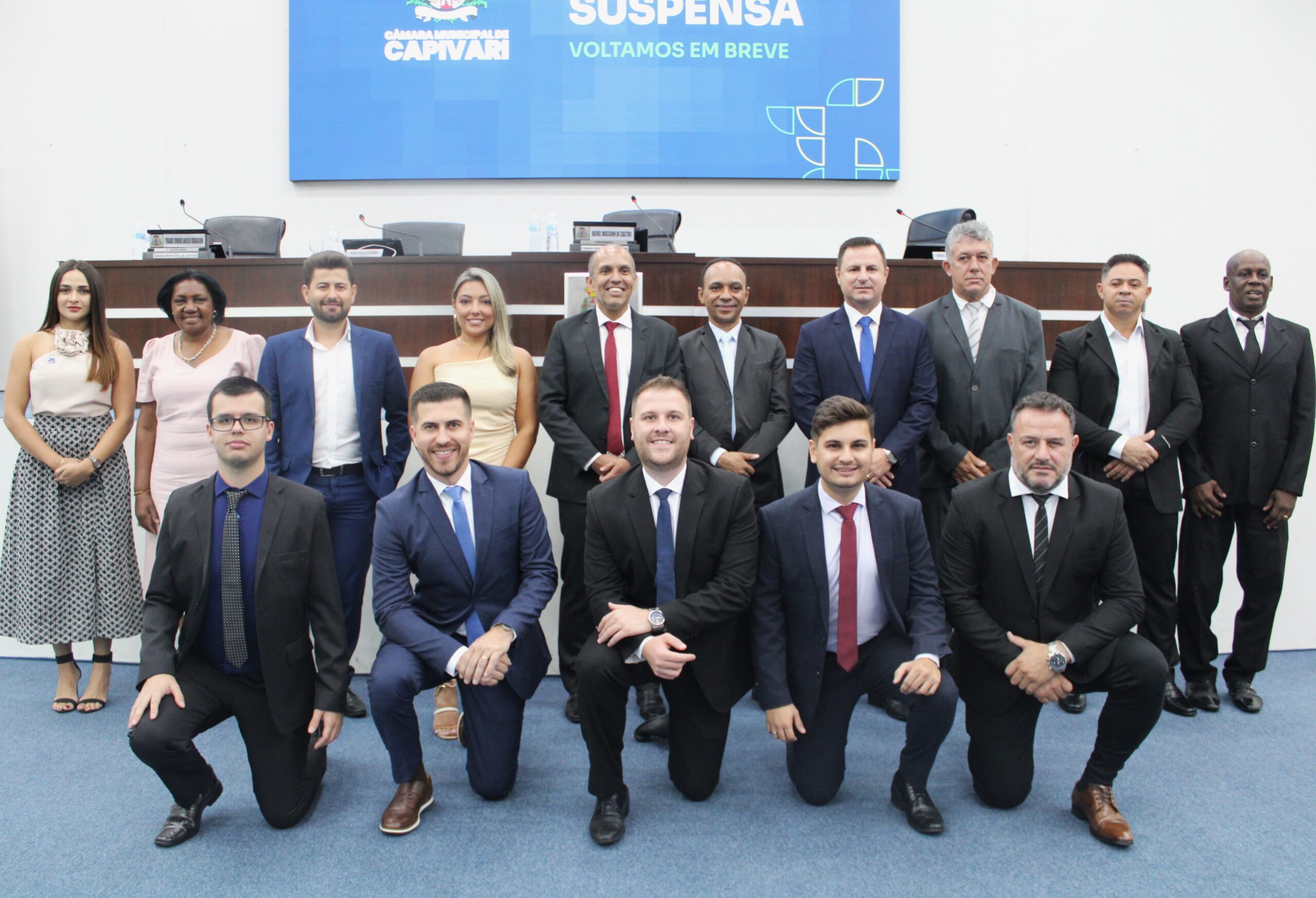 Vereadores da 19ª Legislatura tomam posse e elegem mesa diretora para o biênio 2025-2026