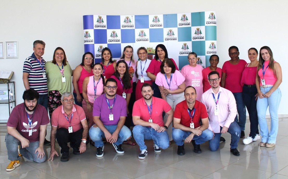 Câmara de Capivari apoia o Outubro Rosa: servidores vestem rosa em solidariedade