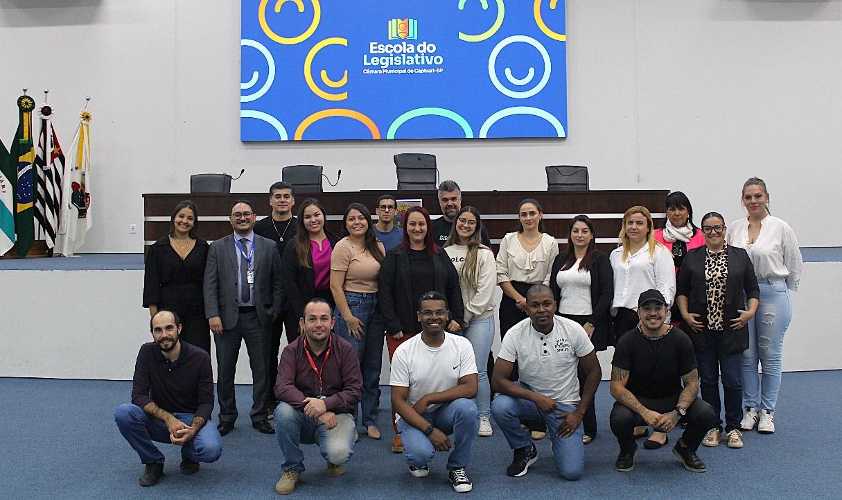 Curso sobre Eleições 2024 é realizado na Escola do Legislativo Norival Della Piazza