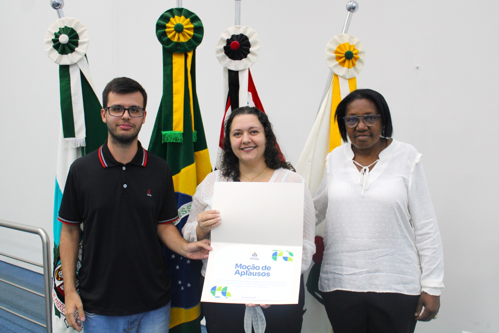 Escolas e Instituto Federal recebem Moção de Aplausos de vereadores