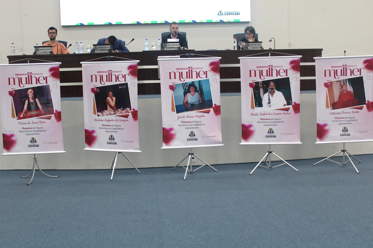 Câmara Municipal presta 18 homenagens pelo Dia Internacional da Mulher