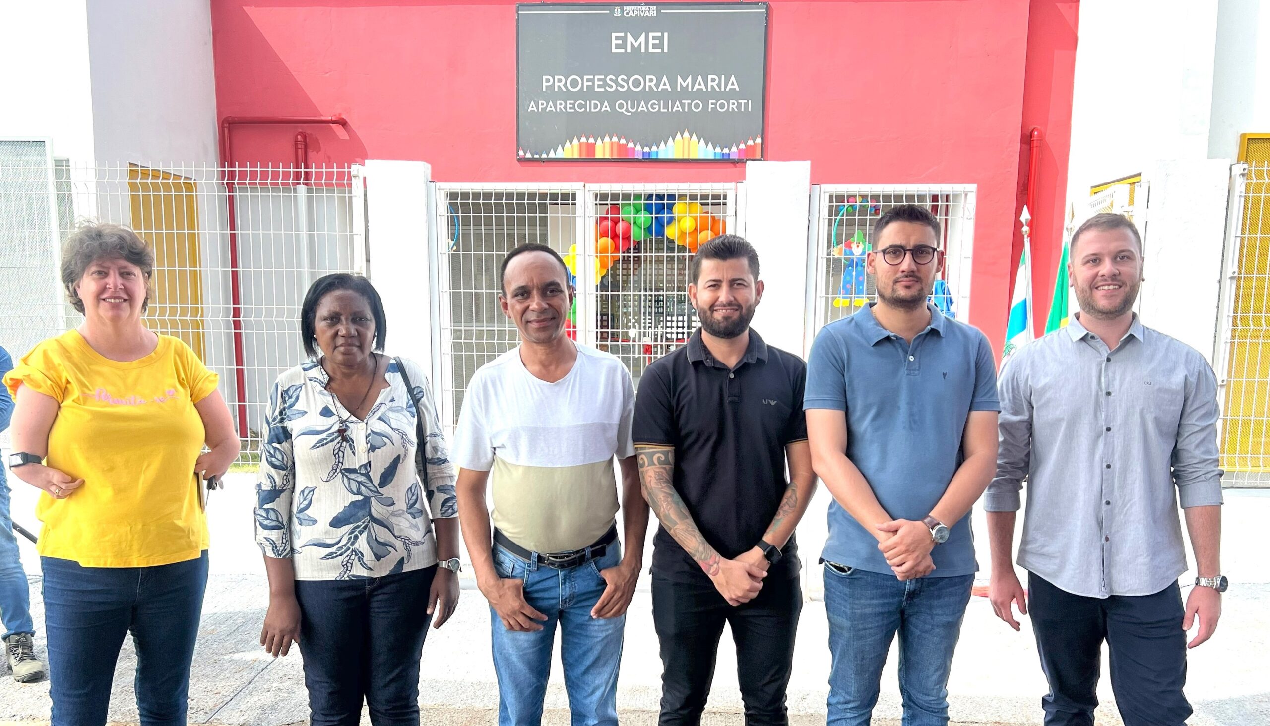 Vereadores participam de inauguração de escola no bairro Santa Teresa D’Ávila
