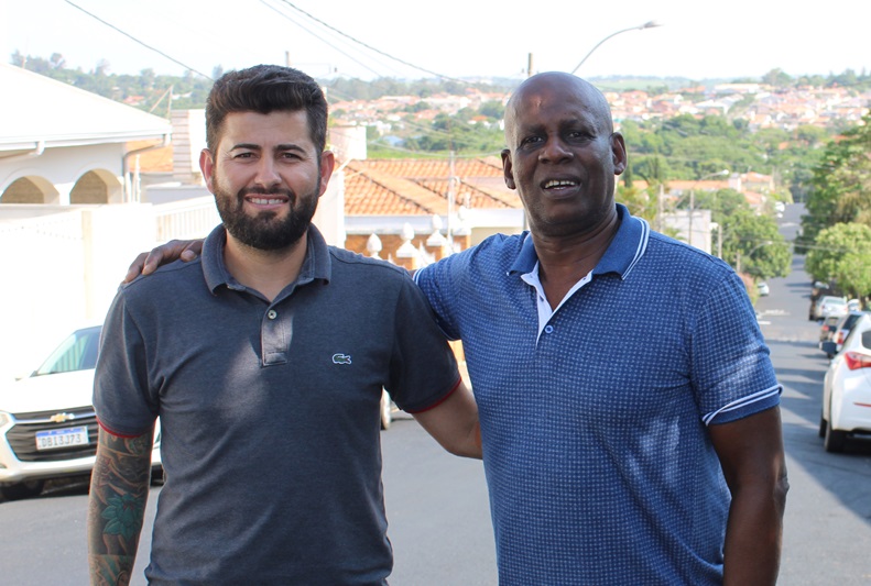 Vereadores Sandro Modas e Odésio Ferraz conseguem emenda para recapeamento em Capivari