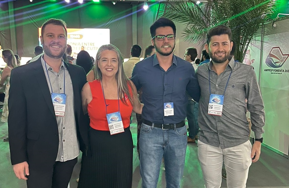 Presidente da Câmara Thiago Braggion e Vereador Sandro Modas marcaram presença no evento AMPPESP FOMENTA 2023