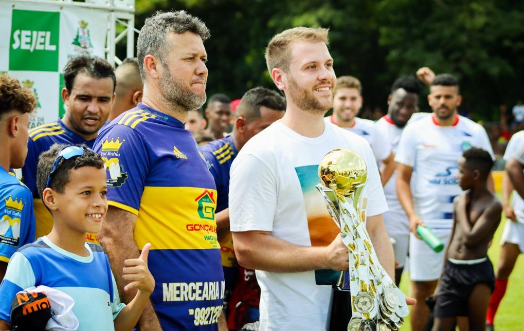 Presidente Thiago Braggion participa de premiação da “Copa Pedro Irineu”