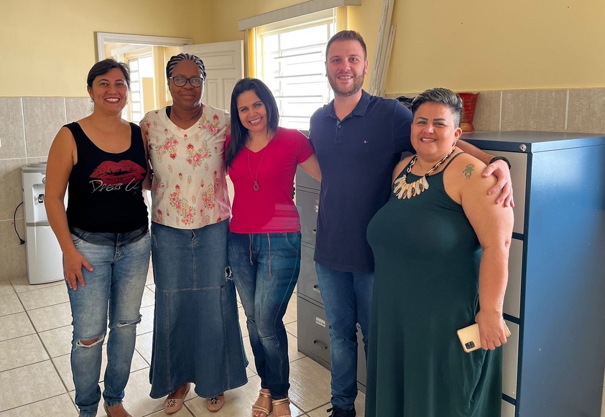<strong>Presidente Thiago Braggion visita Conselho Tutelar de Capivari</strong>