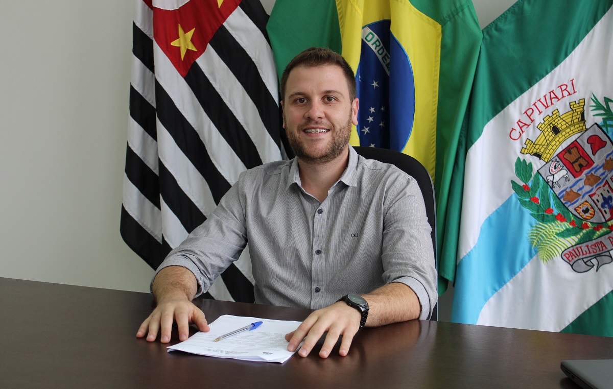 <strong>Presidente Thiago Braggion pede construção de áreas esportivas no bairro Santa Teresa D´Ávila</strong>