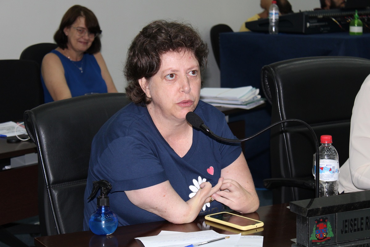 <strong>Câmara de Capivari aprova projeto de lei da vereadora Sele Rosada que institui a Carteira de Identificação da Pessoa com Deficiência</strong>