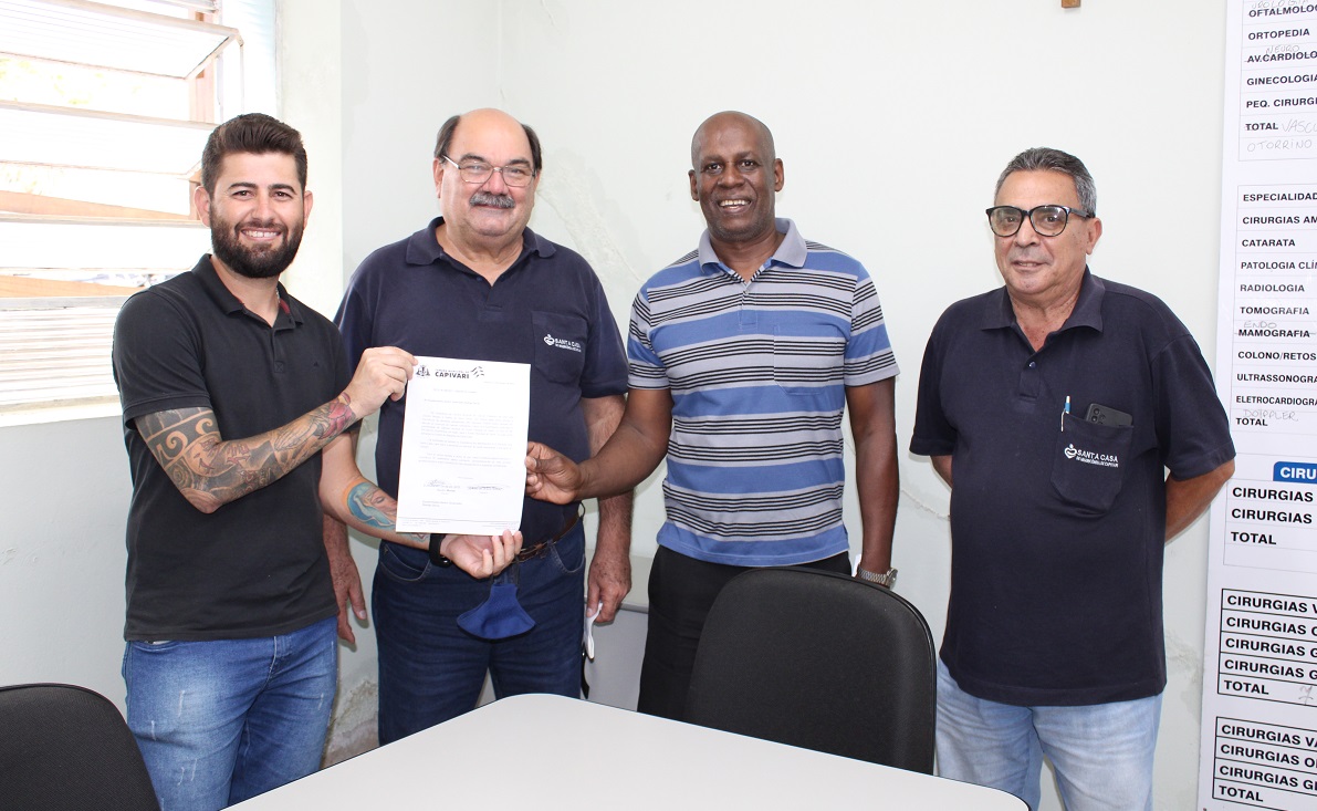 <strong>Vereadores Odésio e Sandro Modas conquistam meio milhão de reais para a Santa Casa de Capivari</strong>