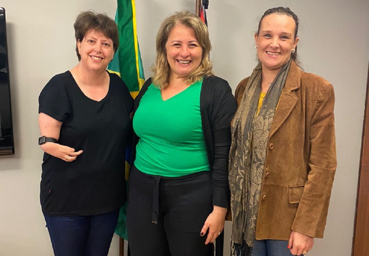 Vereadora Sele Rosada e secretária Manuela discutem novos projetos para as pessoas com deficiência
