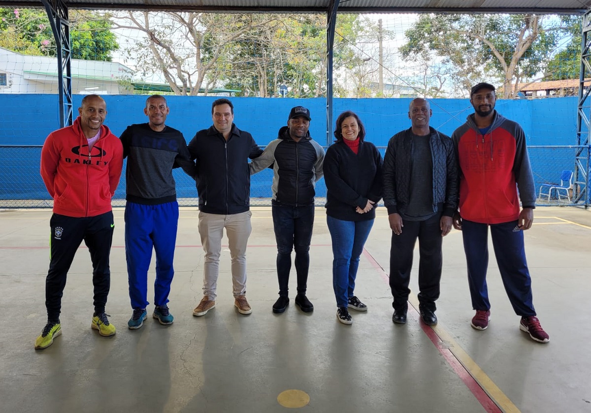Vereador Odésio Ferraz colabora com criação de projeto para aulas gratuitas de capoeira