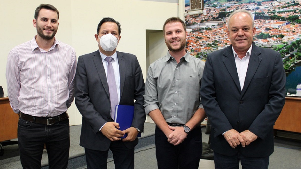 Vereador Thiago Braggion participa de reunião temática sobre revisão do Plano Diretor