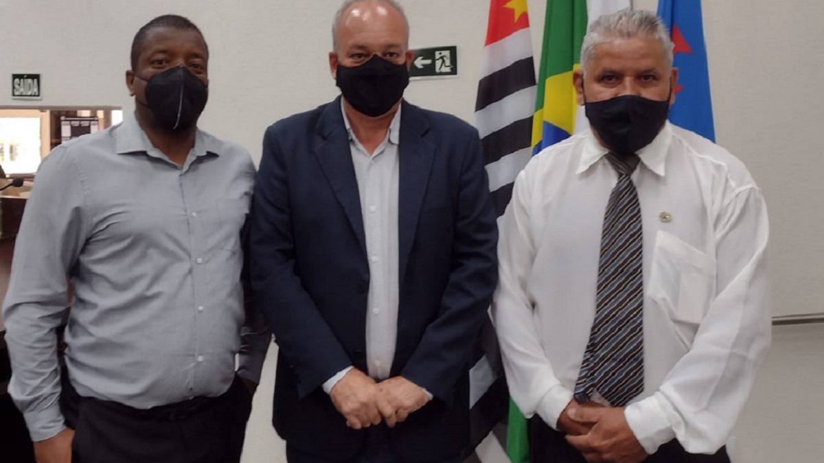 Vereador Denilton participa de reunião do Parlamento Metropolitano de Piracicaba e solicita ajuda para as vítimas das enchentes