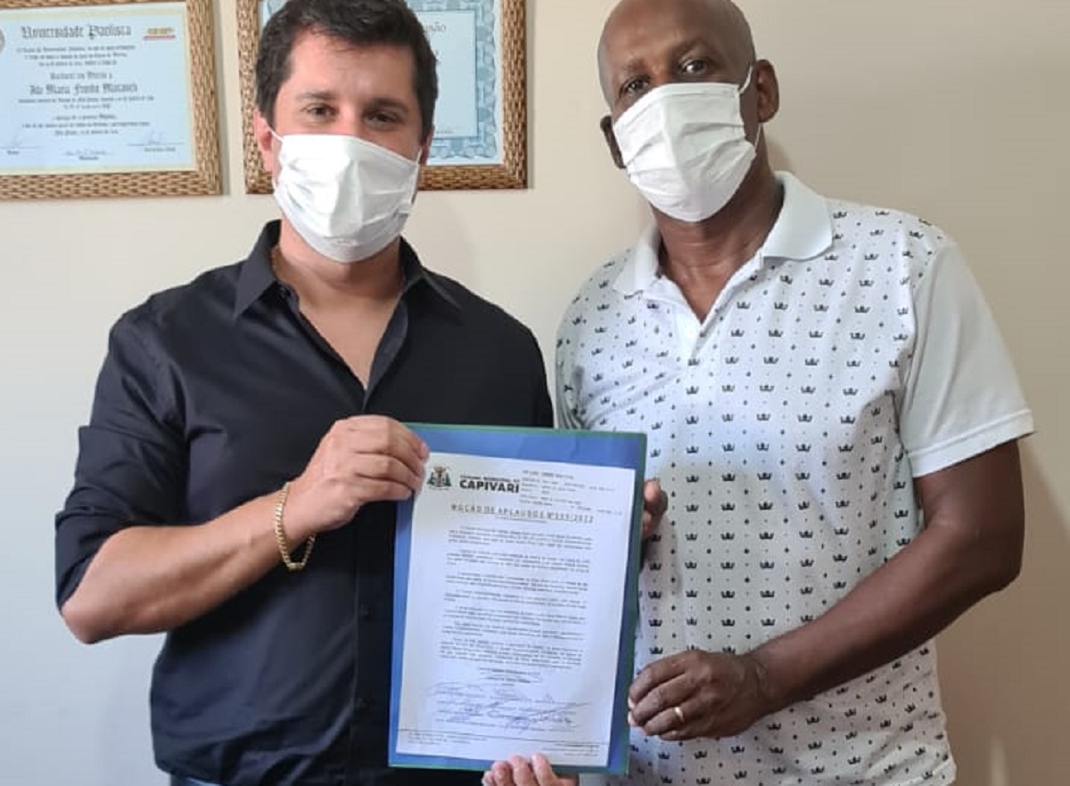 Vereador Odésio apresenta Moção de Aplausos à empresa Constal Empreendimentos Imobiliários por trabalho voluntário após as enchentes