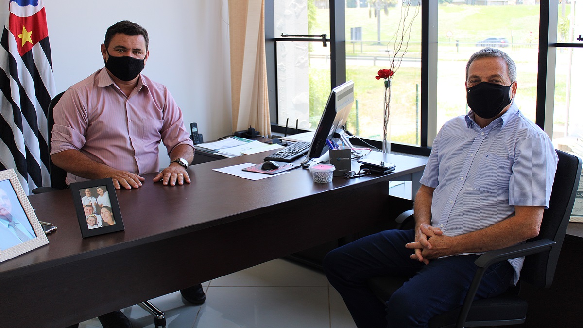 Presidente Du Bombonatti “Tambú” recebe visita de diretor da Fiesp/Ciesp